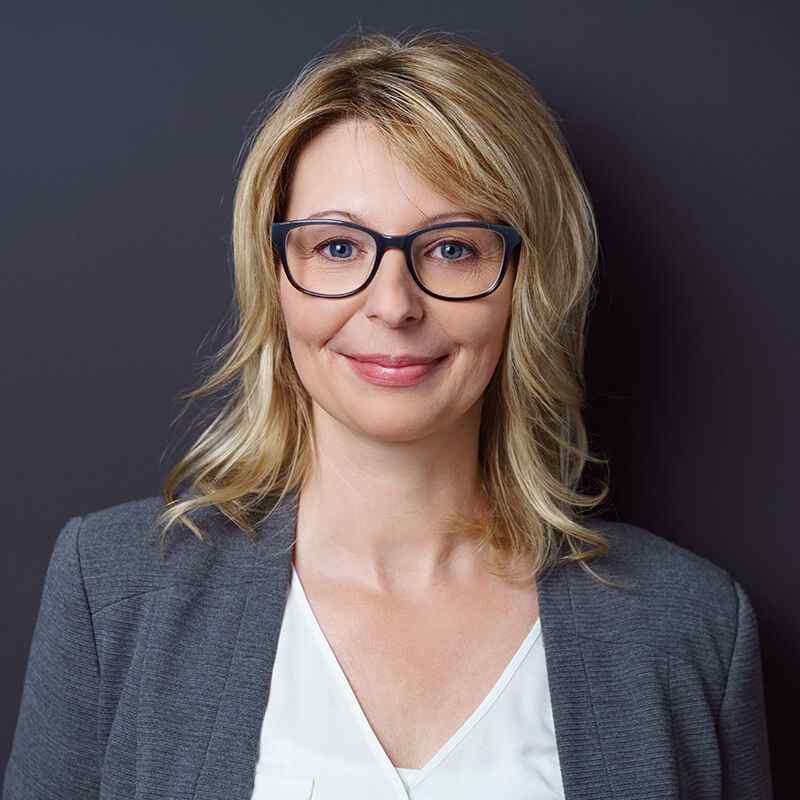 https://template.idfinance.ch/wp-content/uploads/2019/10/image_team_08.jpg